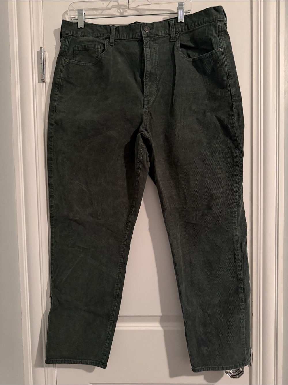 American Eagle Womans Dark Green Corduroy Casual Jeans
